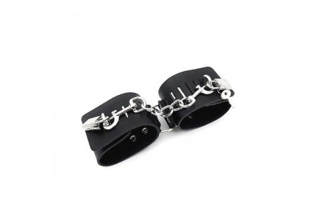 Строгие черные наручники с фиксирующими замками