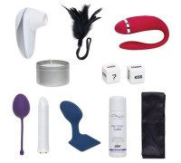 Набор We-Vibe Discover Gift Box, 10 предметов