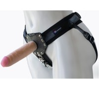 Женский страпон украшенный перламутровыми бусинами, длина 15,5 см