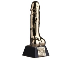 Золотая статуэтка в виде пениса 100% мужик