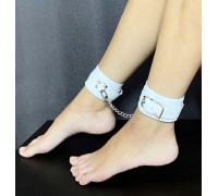 Классические белые поножи из натуральной кожи