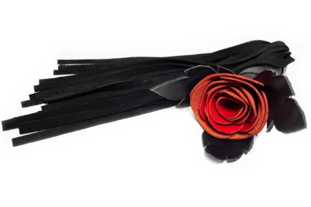 Кожаная плеть Красная Роза с замшевыми хвостами 40 см