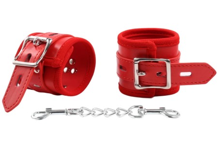 Красные наручники с мягкой окантовкой