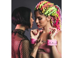Розовые наручники с металлической цепью Party Hard Calm Pink