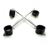 Бондажная крестовина с фиксаторами на замках