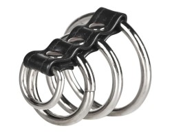 Хомут на пенис из трех металлических колец и кольца для привязи 3 Ring Gates Of Hell