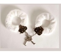 Белые меховые наручники Lux Fetish Cuffs