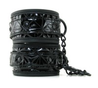 Дизайнерские черные наручники Luxury Fetish
